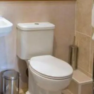 新冬吉昂吉尔酒店